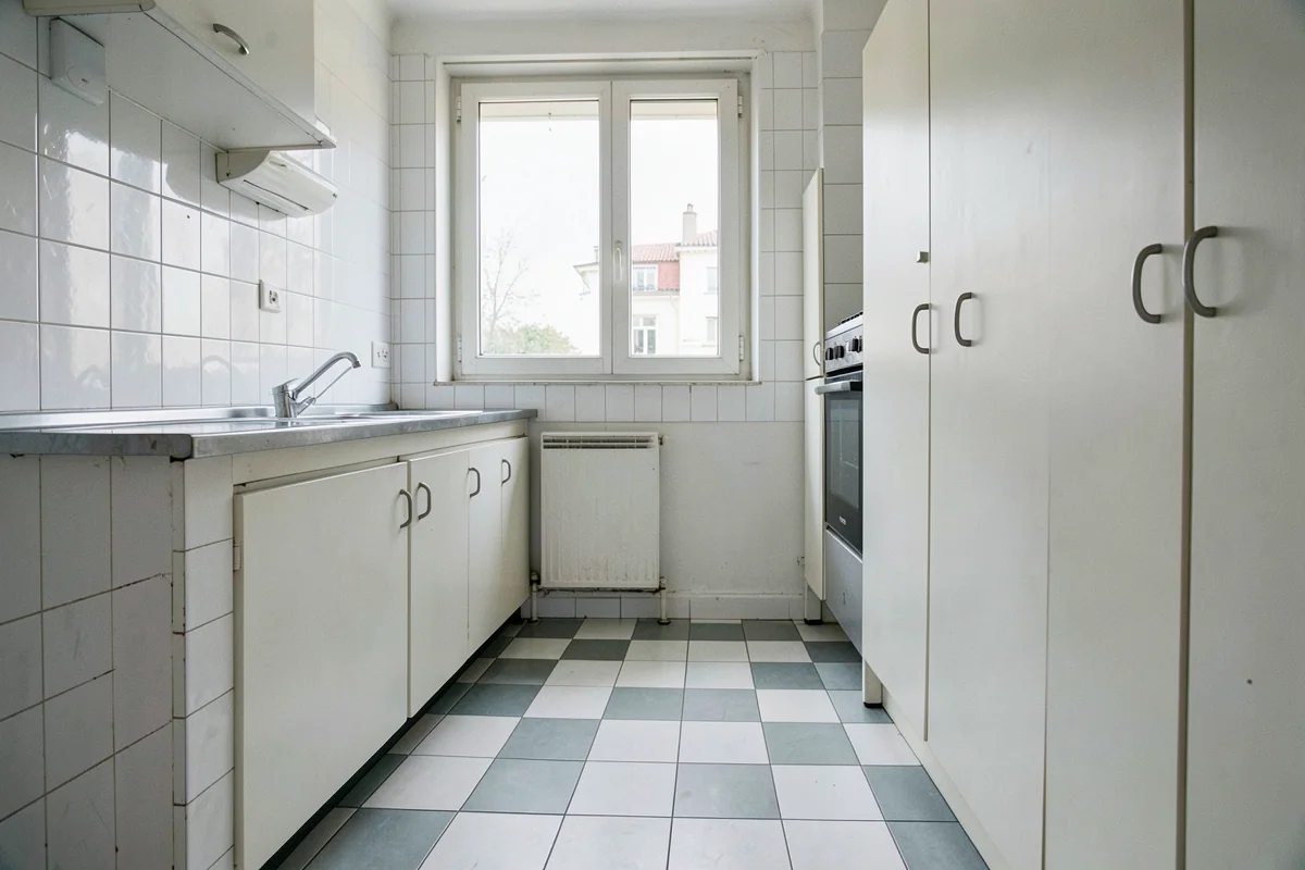 Exemple illustratif : le même logement débarrassé et nettoyé