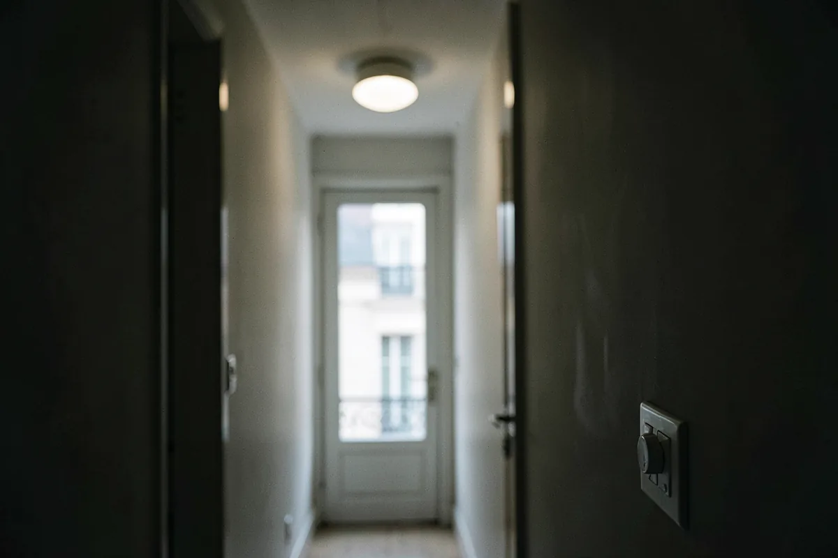 Coupure d'électricité 24h/24 Linas : Coupure totale, une pièce sans courant, compteur qui disjoncte ?
